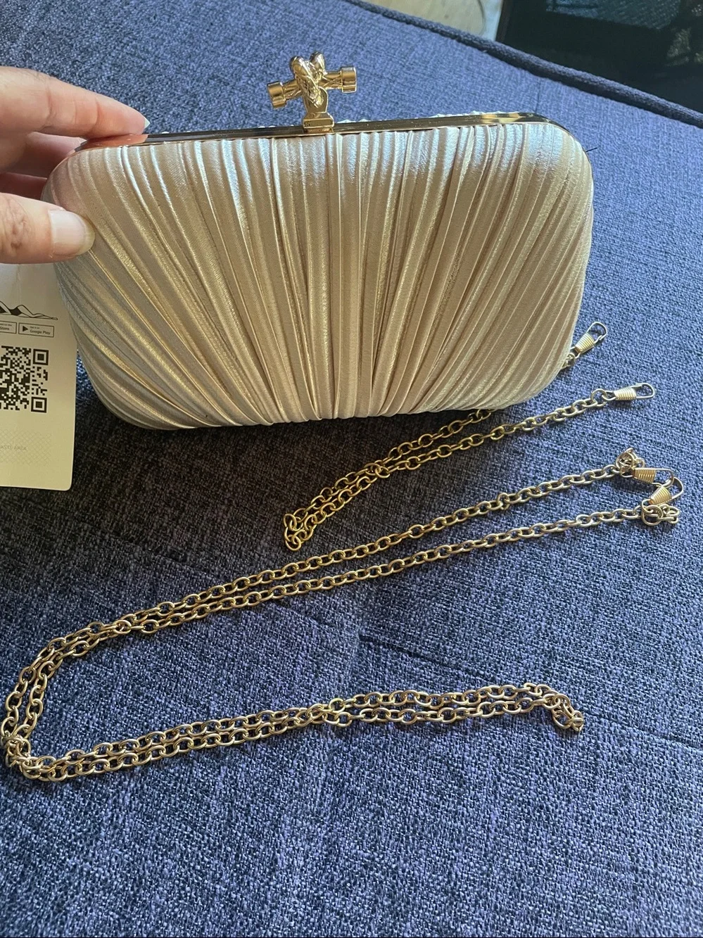 Cupshe - Spotlight Ribbed Metallic Champagne Clutch - NWT